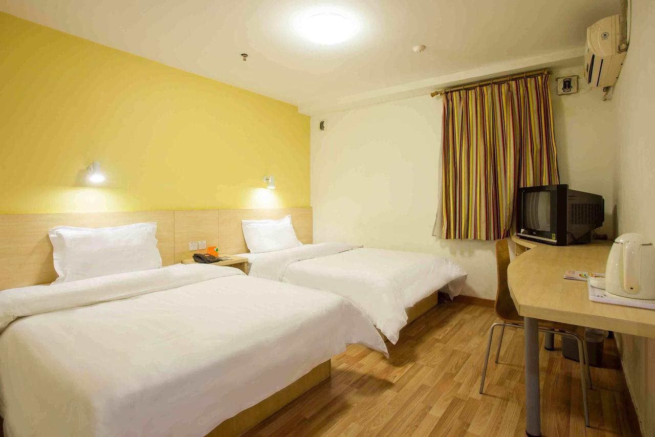 7Days Inn Chenzhou Rucheng Luyang Avenue Екстер'єр фото