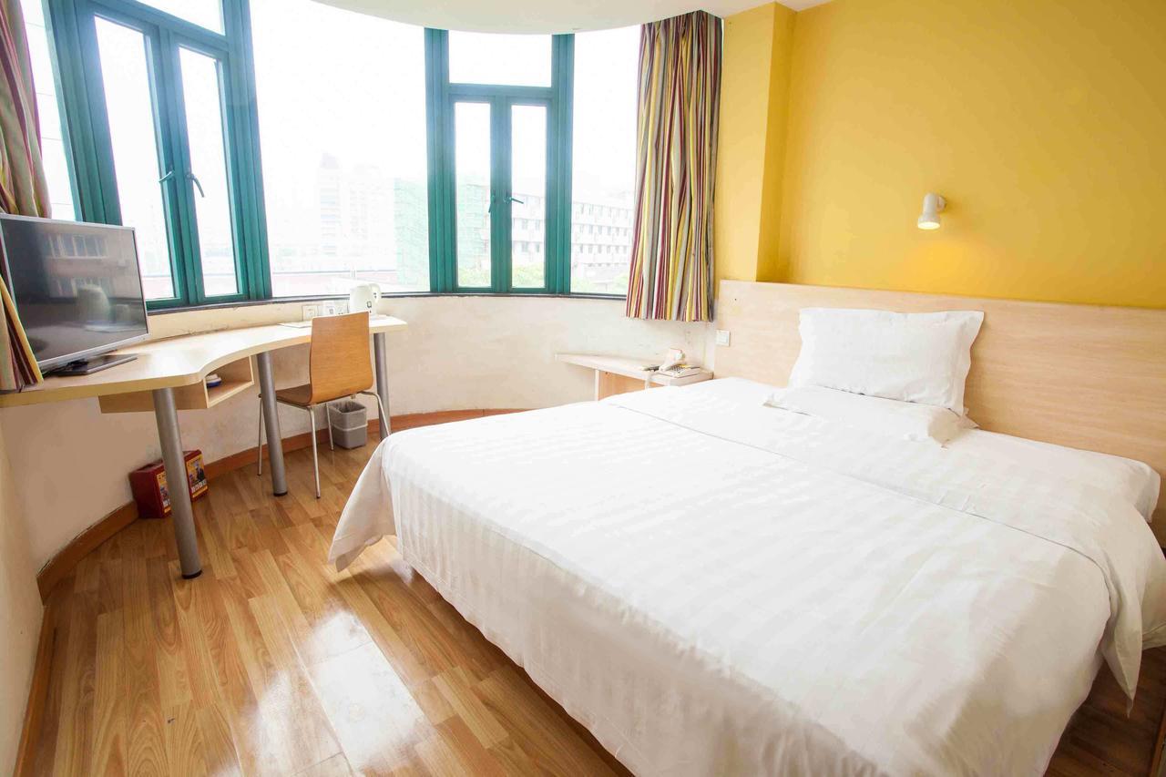 7Days Inn Chenzhou Rucheng Luyang Avenue Екстер'єр фото