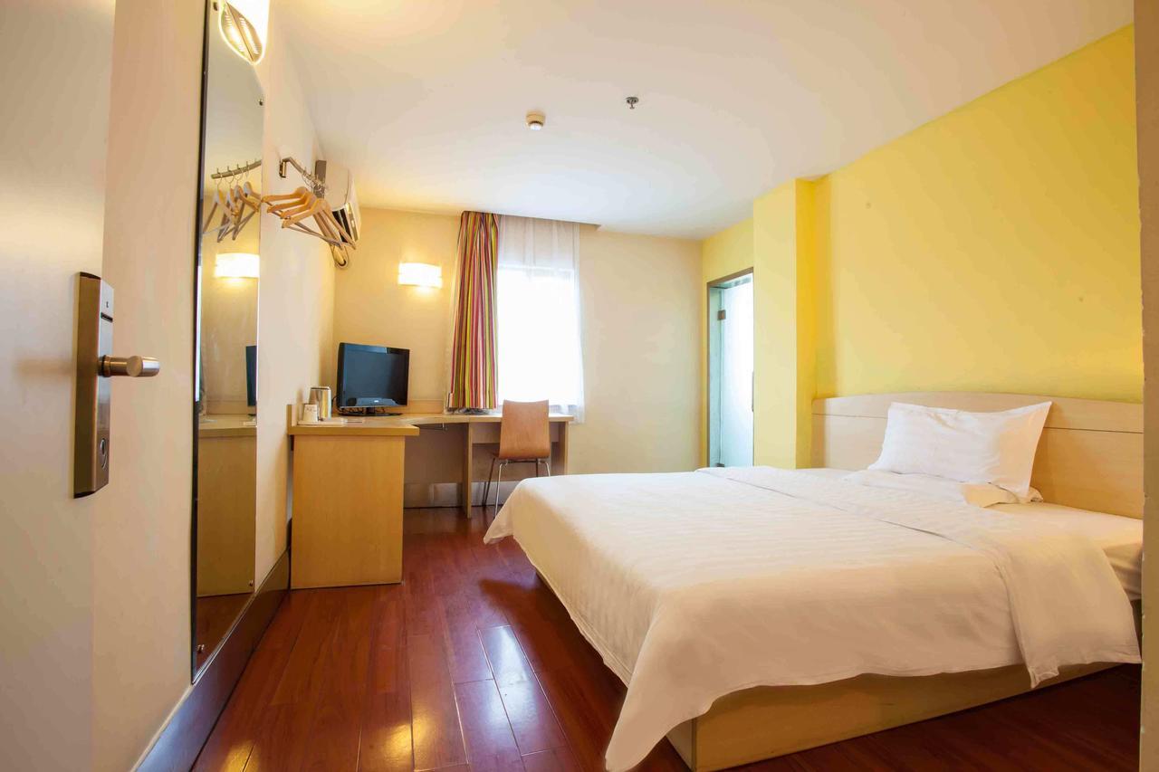 7Days Inn Chenzhou Rucheng Luyang Avenue Екстер'єр фото