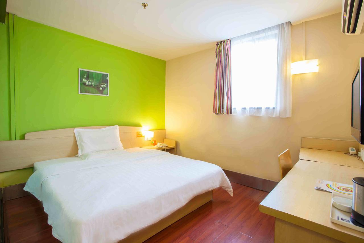 7Days Inn Chenzhou Rucheng Luyang Avenue Екстер'єр фото